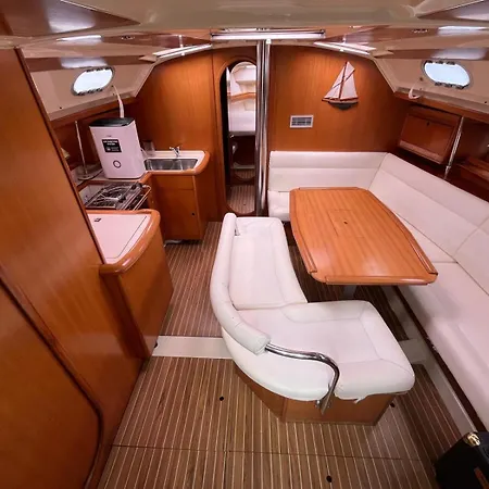 Biao Boat Hotel na wodzie