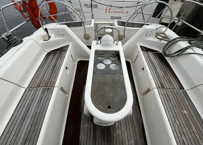 Biao Boat 보트호텔 *